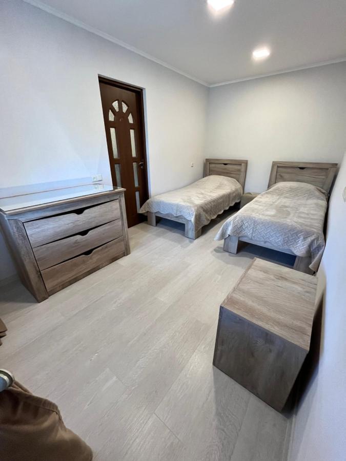 Green Park Guest House 딜리잔 외부 사진